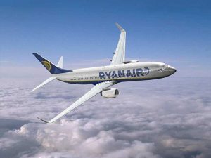 ryanair-aerolinea-bajo-costo-vuelo-avion
